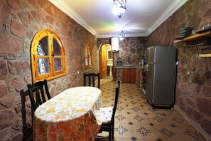 Deluxe Room, Balcony, Mountain View | Free WiFi