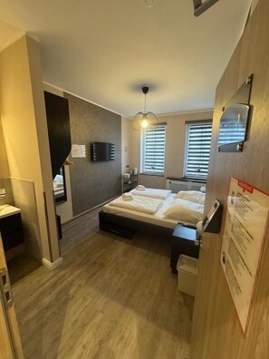 Comfort-Doppelzimmer, Stadtblick | Kostenloses WLAN