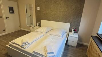 Comfort-Doppelzimmer, Stadtblick | Kostenloses WLAN