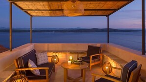 Terrace/patio - Villa Amarant - Five Bedroom Villa, Sleeps 10 (Zavala)