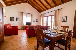 Interior - Villa Lajares Dos - Two Bedroom Villa, Sleeps 4 (Lajares)