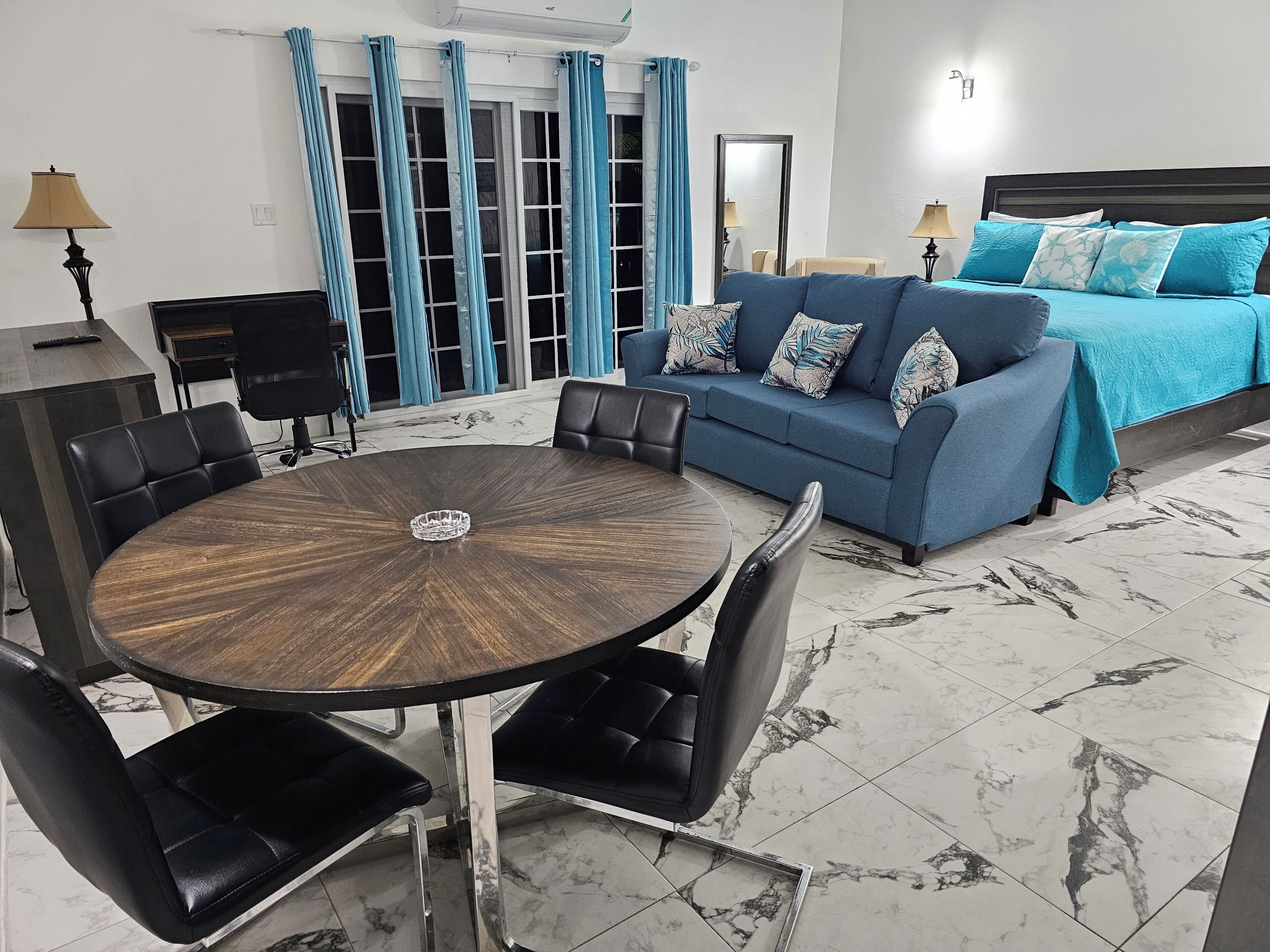 Luxury Suite, Sea View
