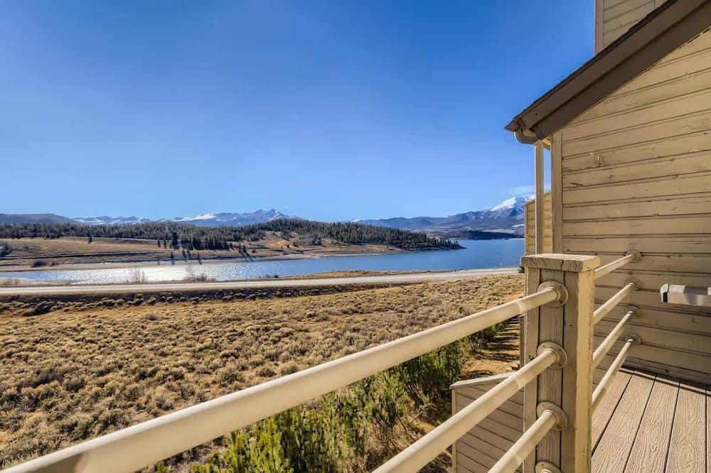 Family 2 Bedroom With Loft, Lake Views, Amazing Location - Arapaho National Forest, CO