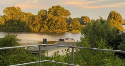 Holiday home Lachs at the Eider river bend