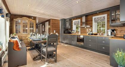 Family cabin with jacuzzi at Tempelseter