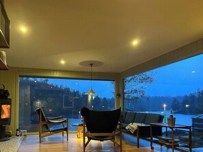 Interior - Design cabin by mountain lake in Rukkedalen (Åmli)