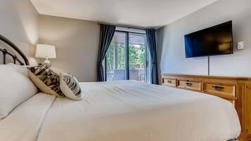 Appart'hÎtel, plusieurs lits, balcon, vue montagne (A-D-MP216) | 2 chambres, décoration personnalisée, ameublement personnalisé