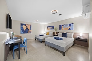 In-room safe, free WiFi, bed sheets