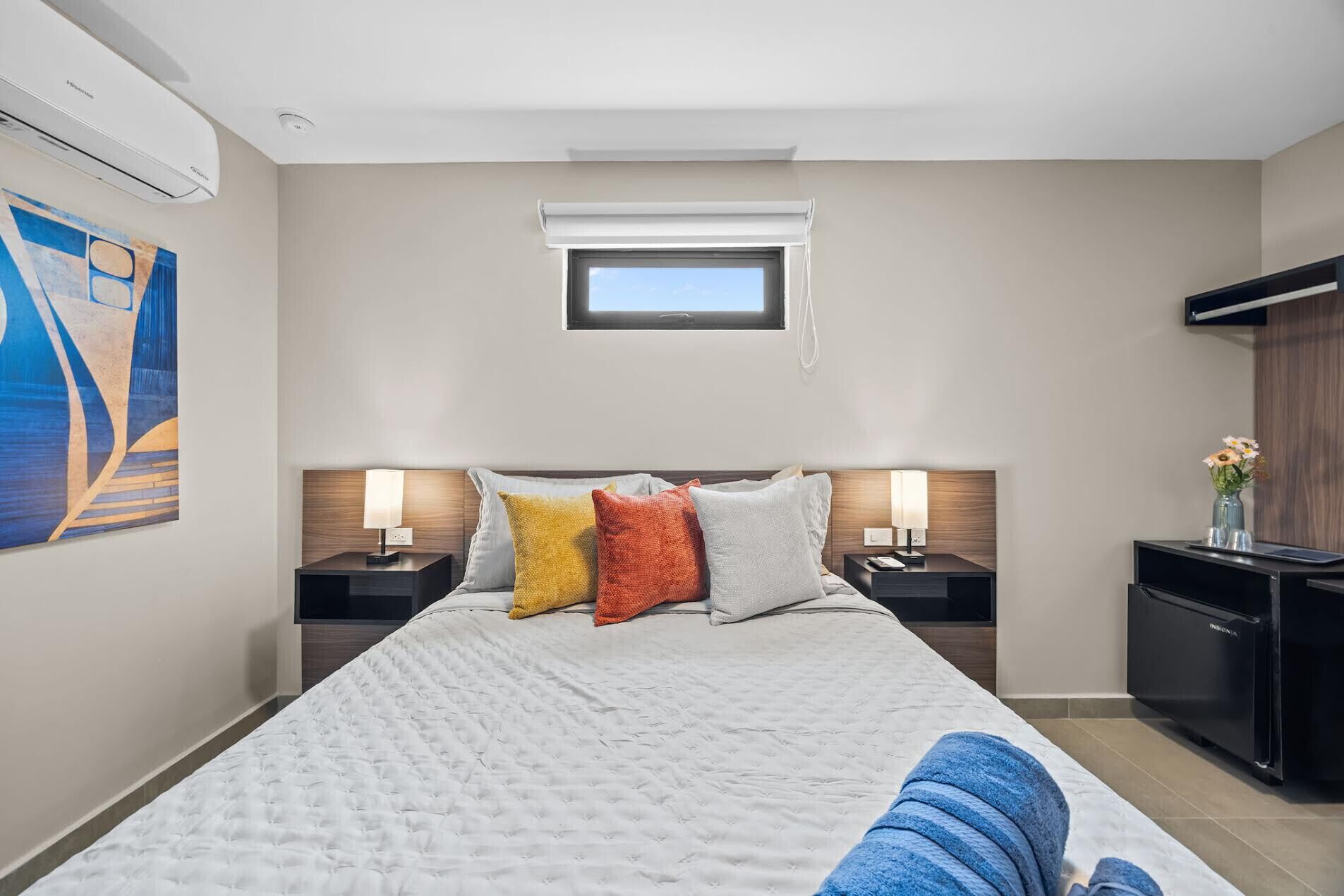 1 bedroom, in-room safe, free WiFi, bed sheets