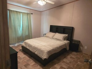床单、轮椅无障碍