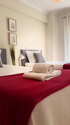 Iron/ironing board, Internet, bed sheets - Old Town Albufeira Retreat (Albufeira)