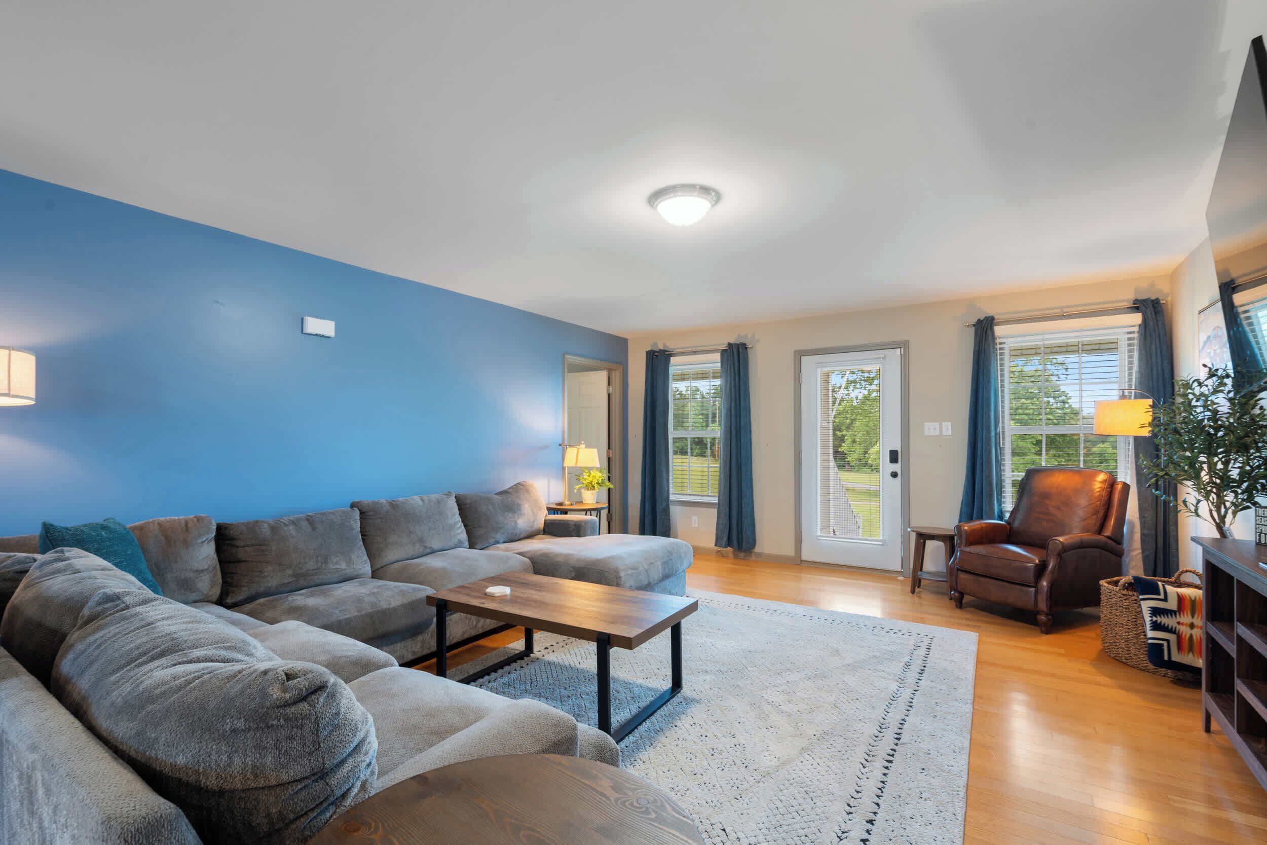 Your perfect spot to unwind, inviting space to curl up, recharge, and feel right at home.