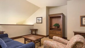 Interior - Park City 3BR Deluxe Villa – Fireplace, Full Kitchen, Balcony & Canyons Access (Park City)