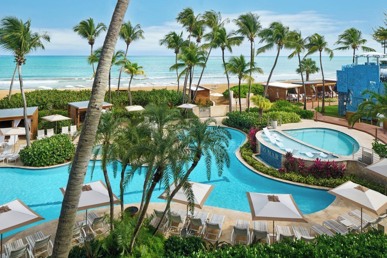 5 piscines extérieures, tentes de plage, parasols de plage