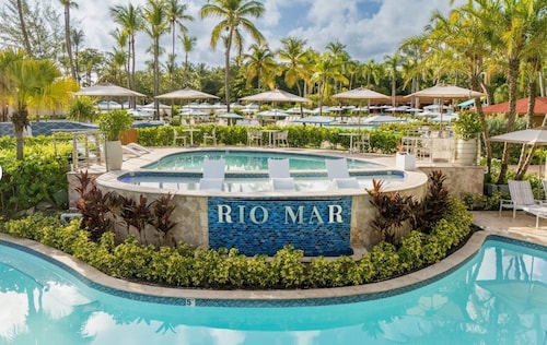 Signature Collection at Rio Mar