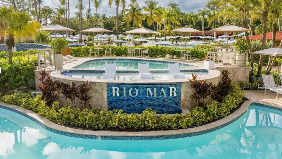 Signature Collection at Rio Mar