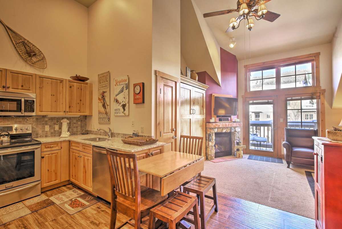 Studio Suite, Multiple Beds, Patio, Mountain View (A-K-AZ-ES8632) | Private kitchen