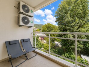 Property grounds - La Corbeilloise - Balcon - Parking (Saint-Denis)
