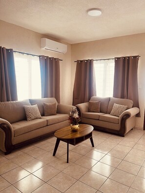 Comfort Apartment | Living area - Apartamento en Plazuela (Cadereyta Jiménez)
