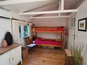 Room - Vrbo Property (Koksijde)