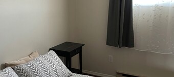 Bright Spacious - Near Recreation Centre and Hospital