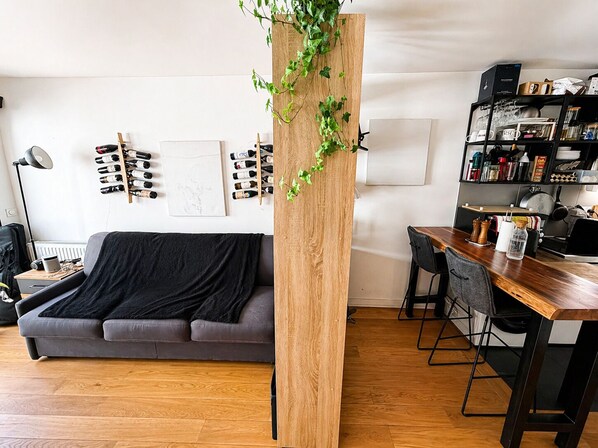 Interior - A cosy studio to live Paris like a local (Paris)