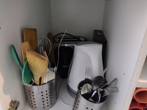 Coffee and/or coffee maker - Apartment steps away from Los Leones subway station and very close to the waterfront. (Providencia)