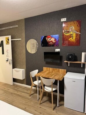 Habitación Confort doble, vistas a la ciudad | Interior