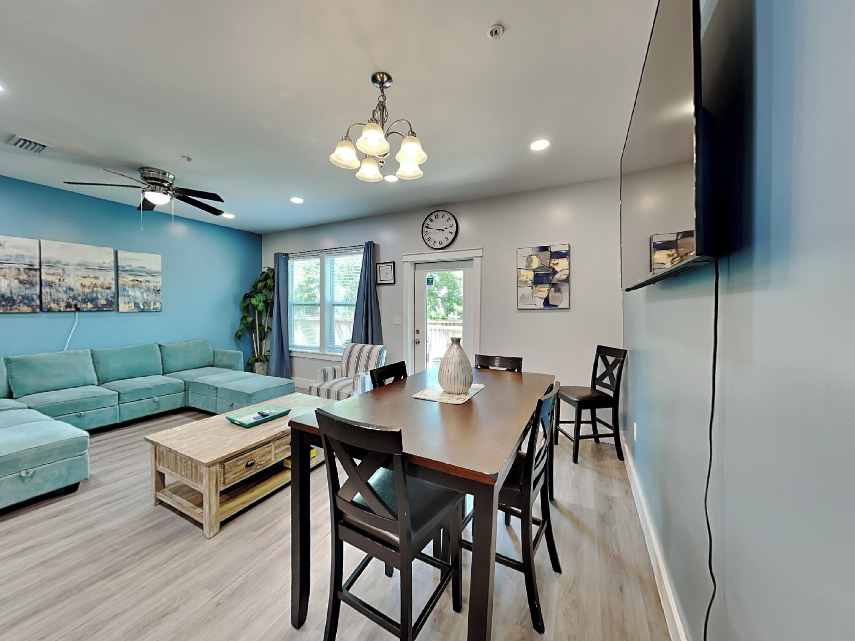 Studio (3 Bedrooms) | Property amenity