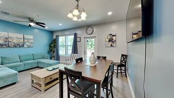 Studio (3 Bedrooms) | Property amenity