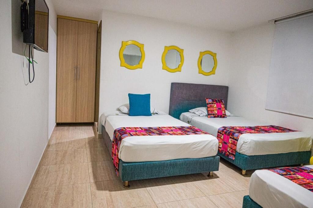 Twin Room | Free WiFi