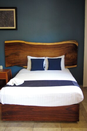 Free WiFi, bed sheets - Hotel Robussta (Sayulita)
