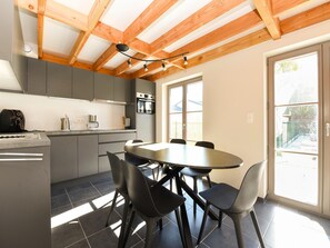 Dining - Holiday Home in Koksijde Near Sandy Beaches (Koksijde)