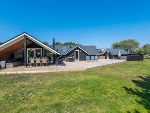 Exterior - 8 Person Holiday Home in Blavand (Blavand)