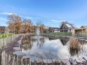 Deluxe Bungalow, 3 Bedrooms | Garden - Thatched Luxury Leisure Farm for 6 People (Baarle-Nassau)