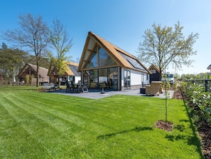 Classic Bungalow, 3 Bedrooms | Exterior - Thatched Luxury Leisure Farm for 6 People (Baarle-Nassau)