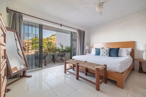 Internet, bed sheets - Vista Mar Amapas - Tranquility Near Los Muertos Beach and Romantic Zone (Puerto Vallarta)