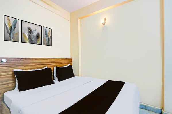 1 bedroom - Deluxe Hotel O Karimnagar (Karīmnagar)