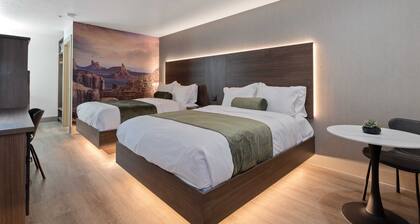 Zion Promenade Hotel