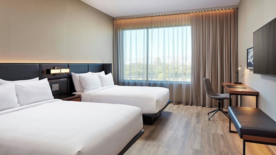 AC Hotel Lenexa City Center