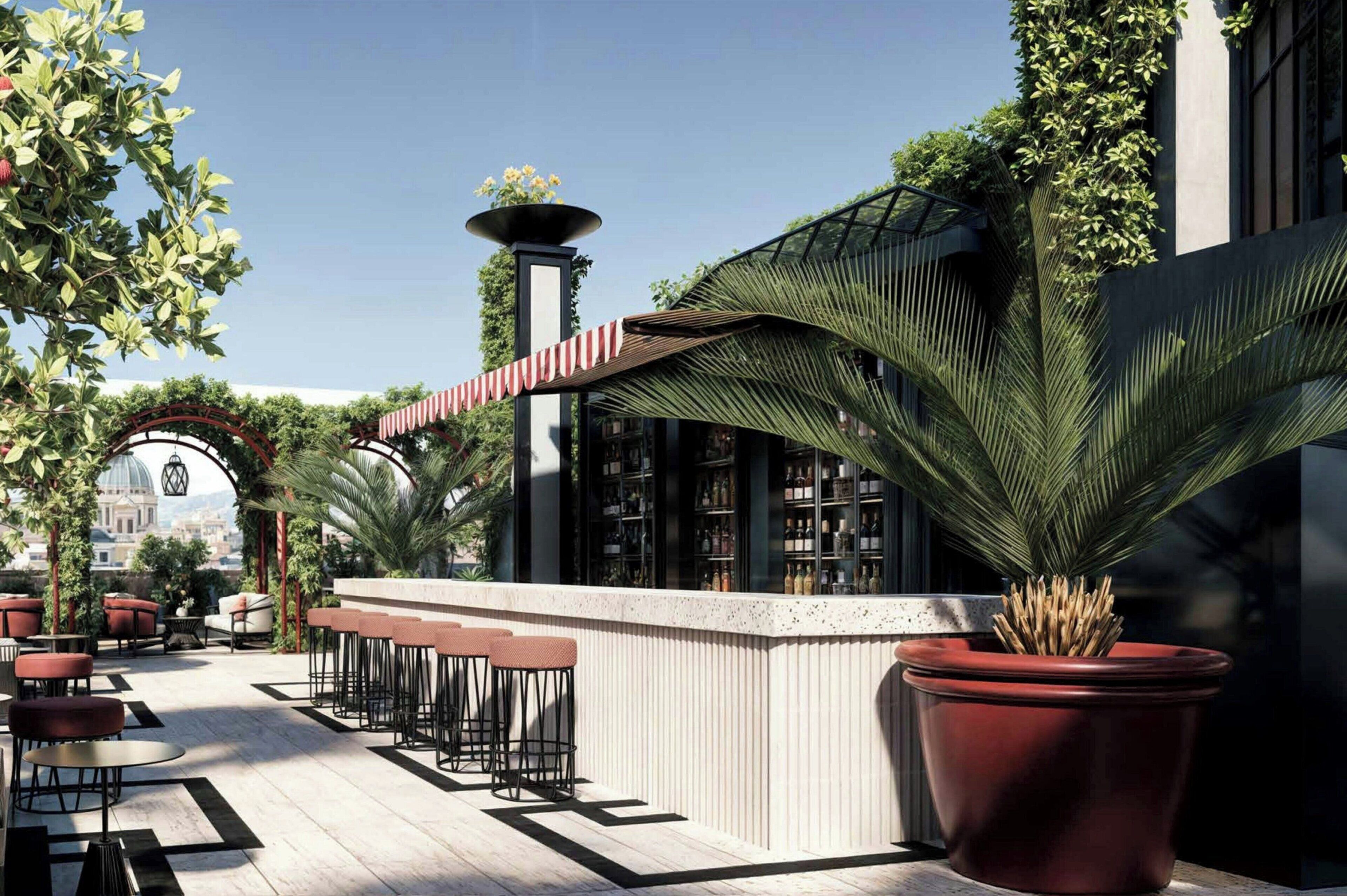2 restaurants; breakfast, lunch, dinner and brunch served 