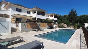 Beheizter Pool