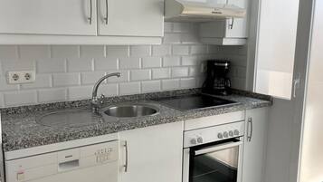 House | 2 bedrooms, Internet