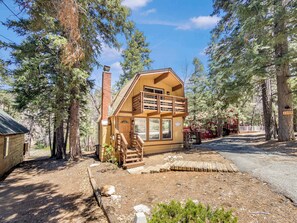 Exterior - Deer Canyon Retreat  Cozy Cabin in the Pines (Big Bear Lake)