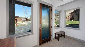 House, Multiple Beds (Keystone Sanctuary 4 Bed 5 Bath HTTH) | Interior