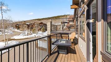 House, Multiple Beds (Keystone Sanctuary 4 Bed 5 Bath HTTH) | Property grounds