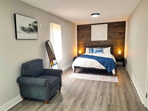 3 bedrooms, iron/ironing board, Internet, bed sheets