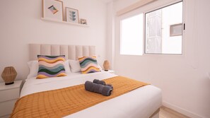 Ferros/tábuas de passar roupa, Wi-Fi, roupa de cama