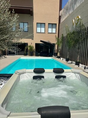 15 piscines extérieures