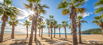 Amazing apartment in Oropesa del Mar with WiFi